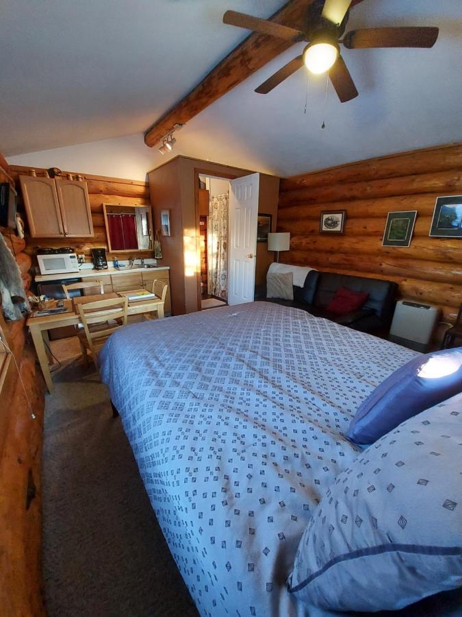 Hatcher Pass Cabins Палмер Екстер'єр фото